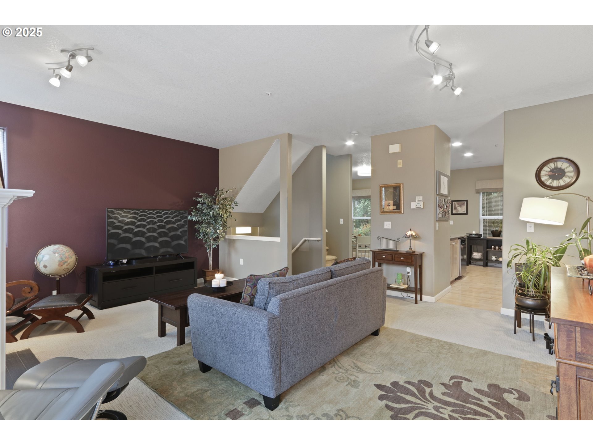 Photo #2: 145341619 Listing: Photo #2