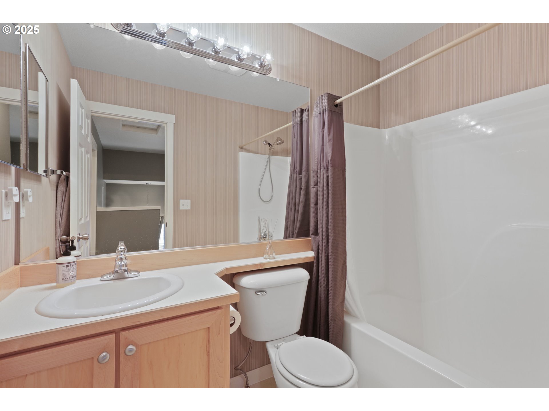 Photo #23: 145341619 Listing: Photo #23