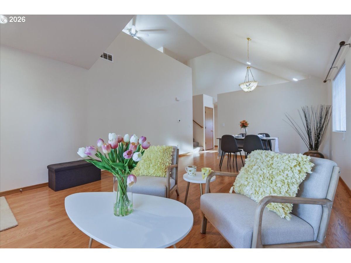 Photo #7: 145373443 Listing: Photo #7