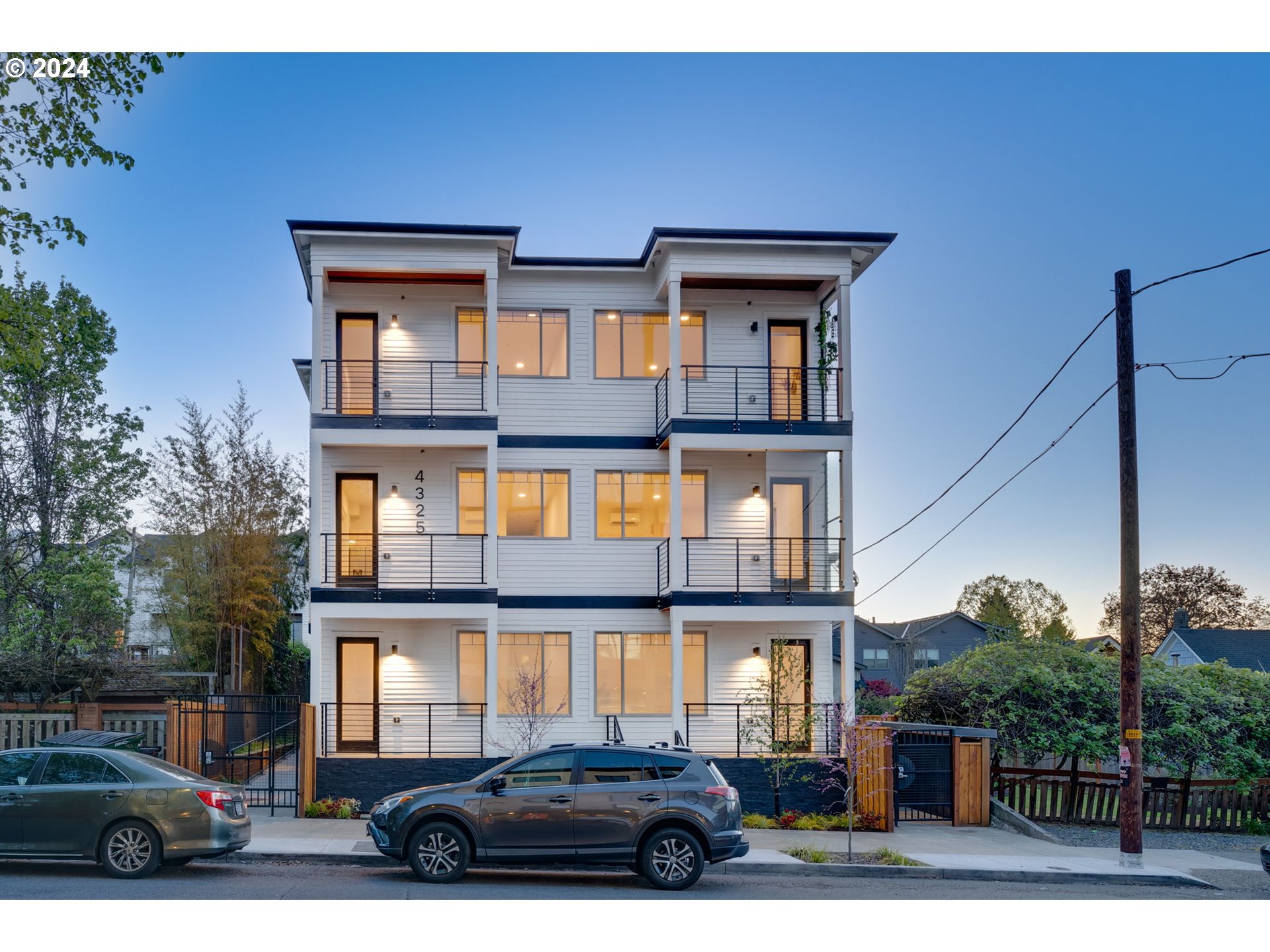 Photo #1: 145388243 Listing: Photo #1