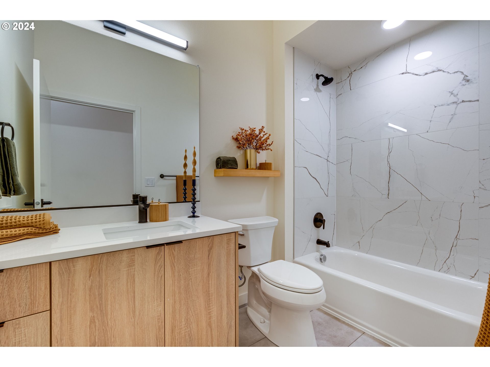 Photo #6: 145388243 Listing: Photo #6