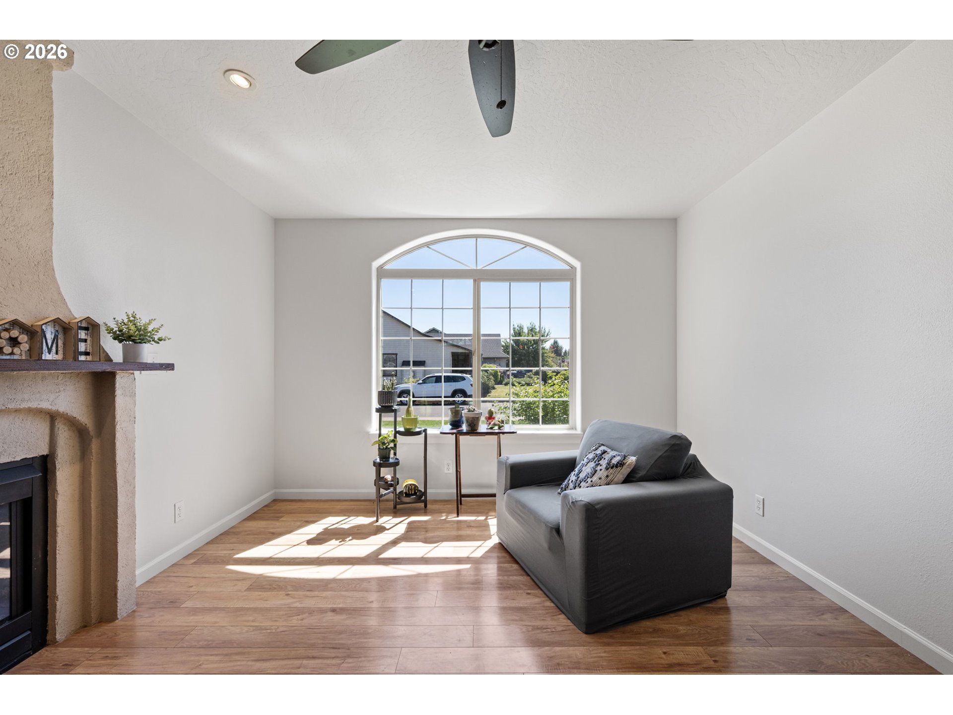 Property photo 6 of 40