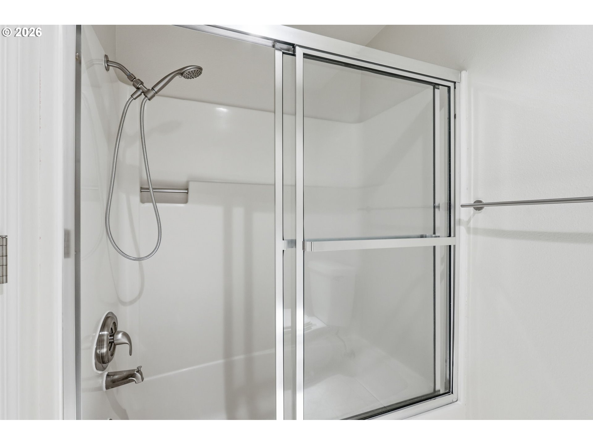 Photo #26: 146718341 Listing: Photo #26