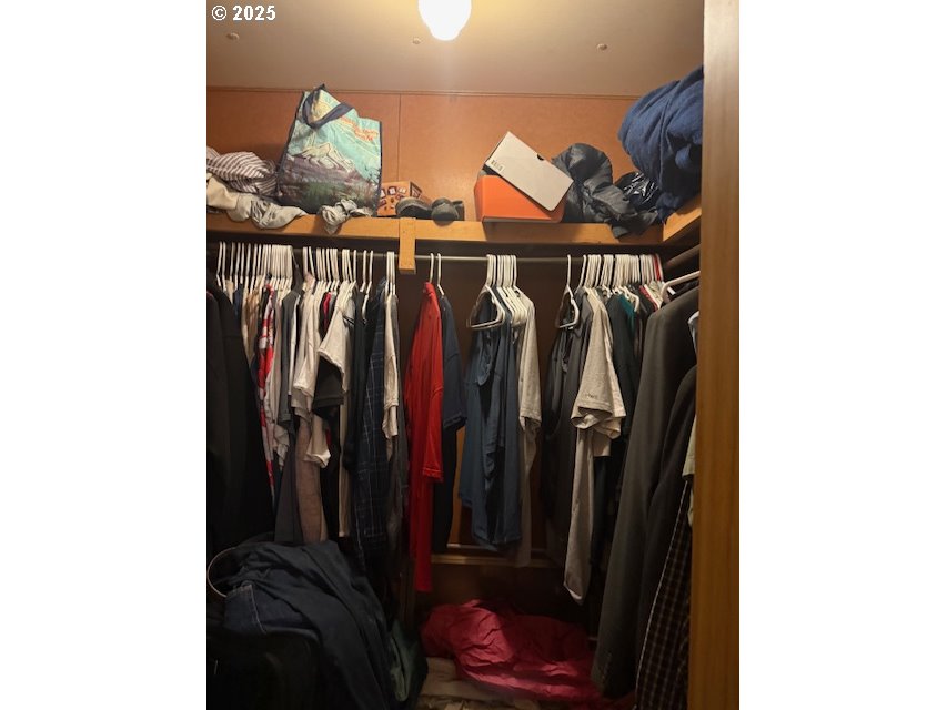 1120 S CRESTLINE DR, Waldport, OR, 97394