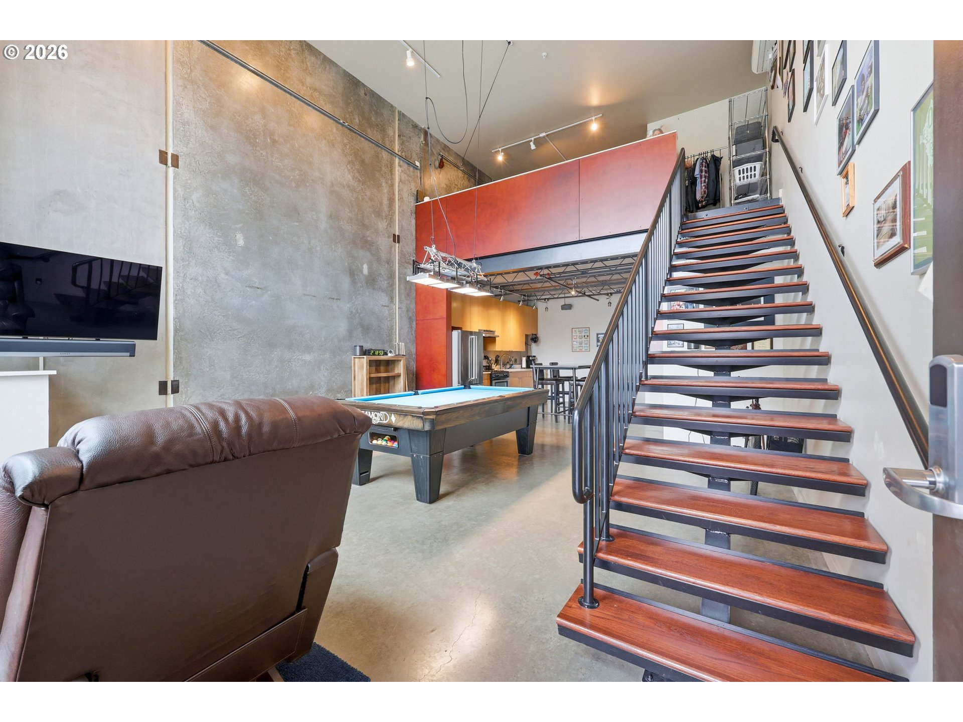 Photo #8: 147990417 Listing: Photo #8