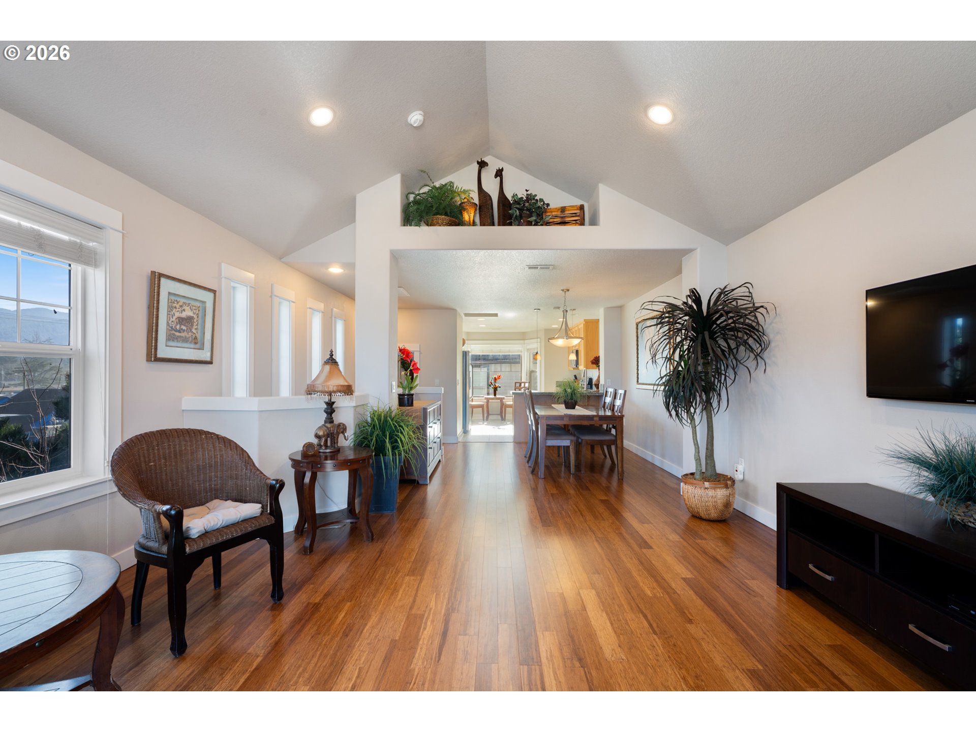 108 N 3RD AVE, Rockaway Beach, OR, 97136