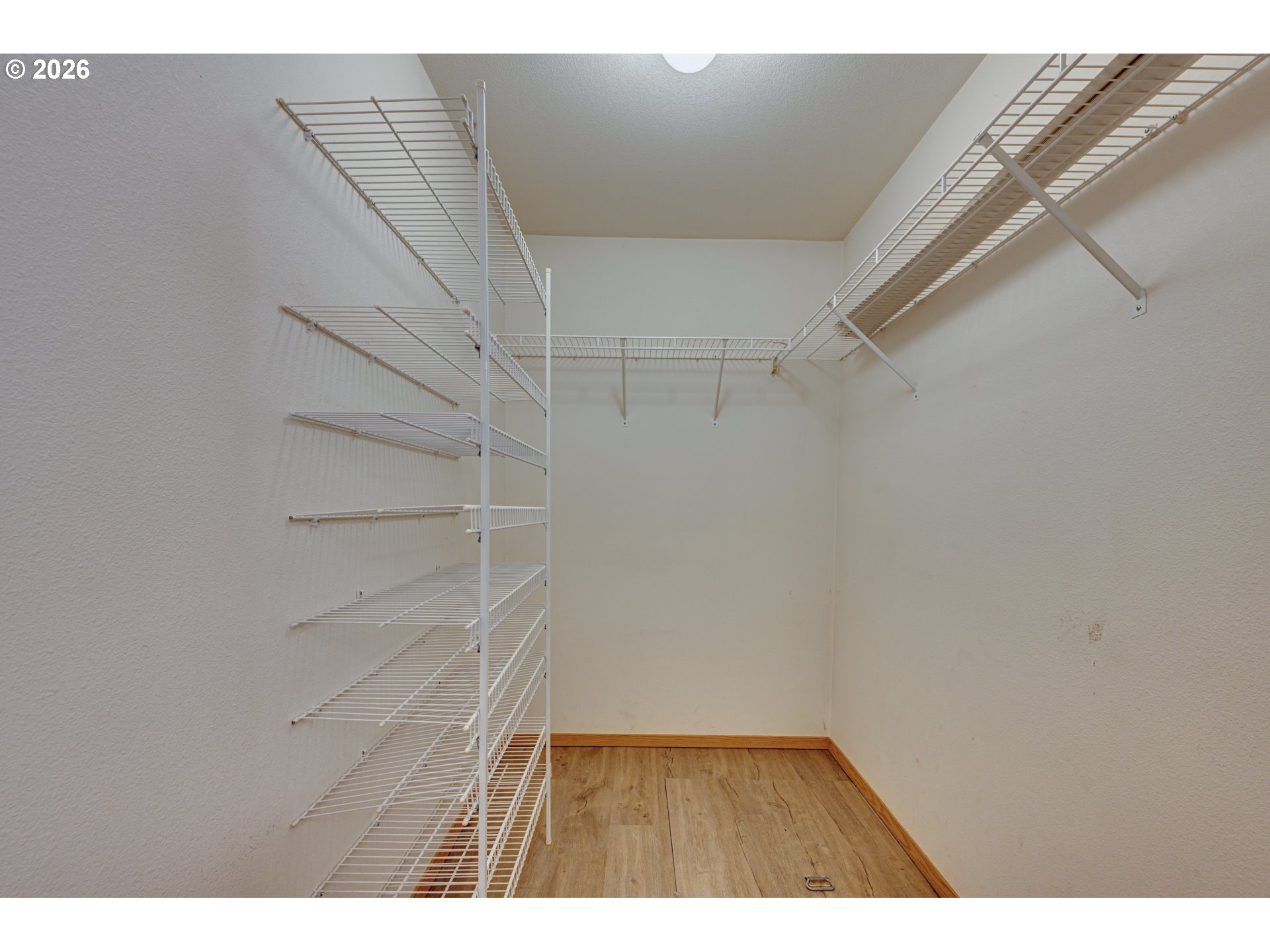 Photo #5: 148594486 Listing: Photo #5