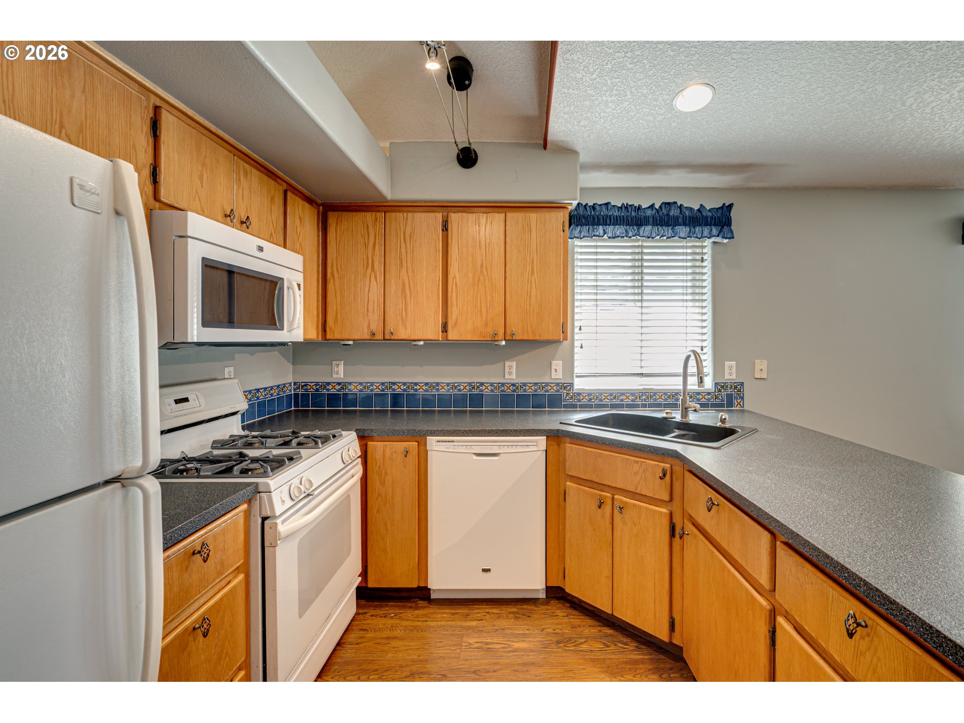 Photo #19: 148594486 Listing: Photo #19