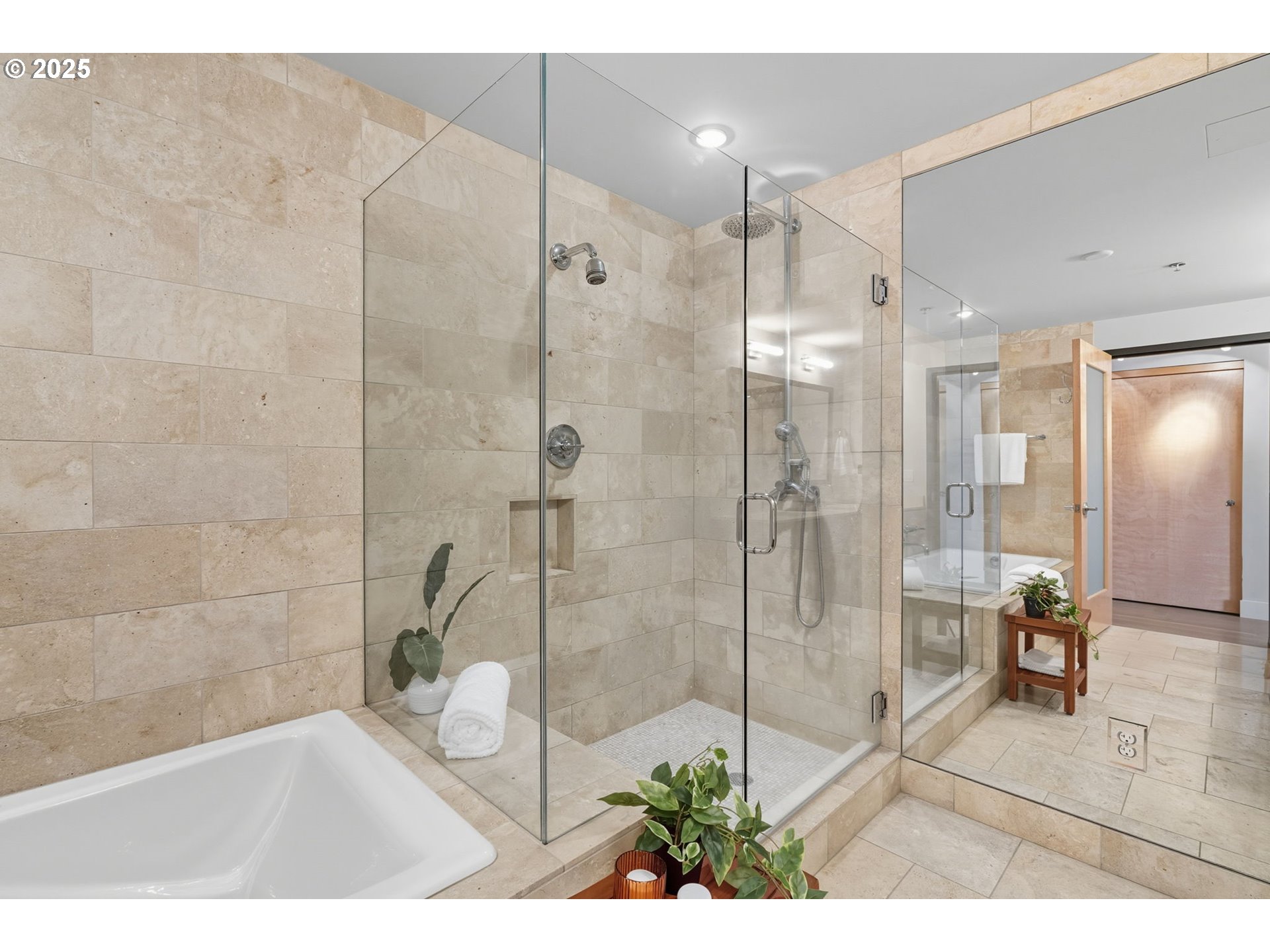 Photo #33: 148626958 Listing: Photo #33