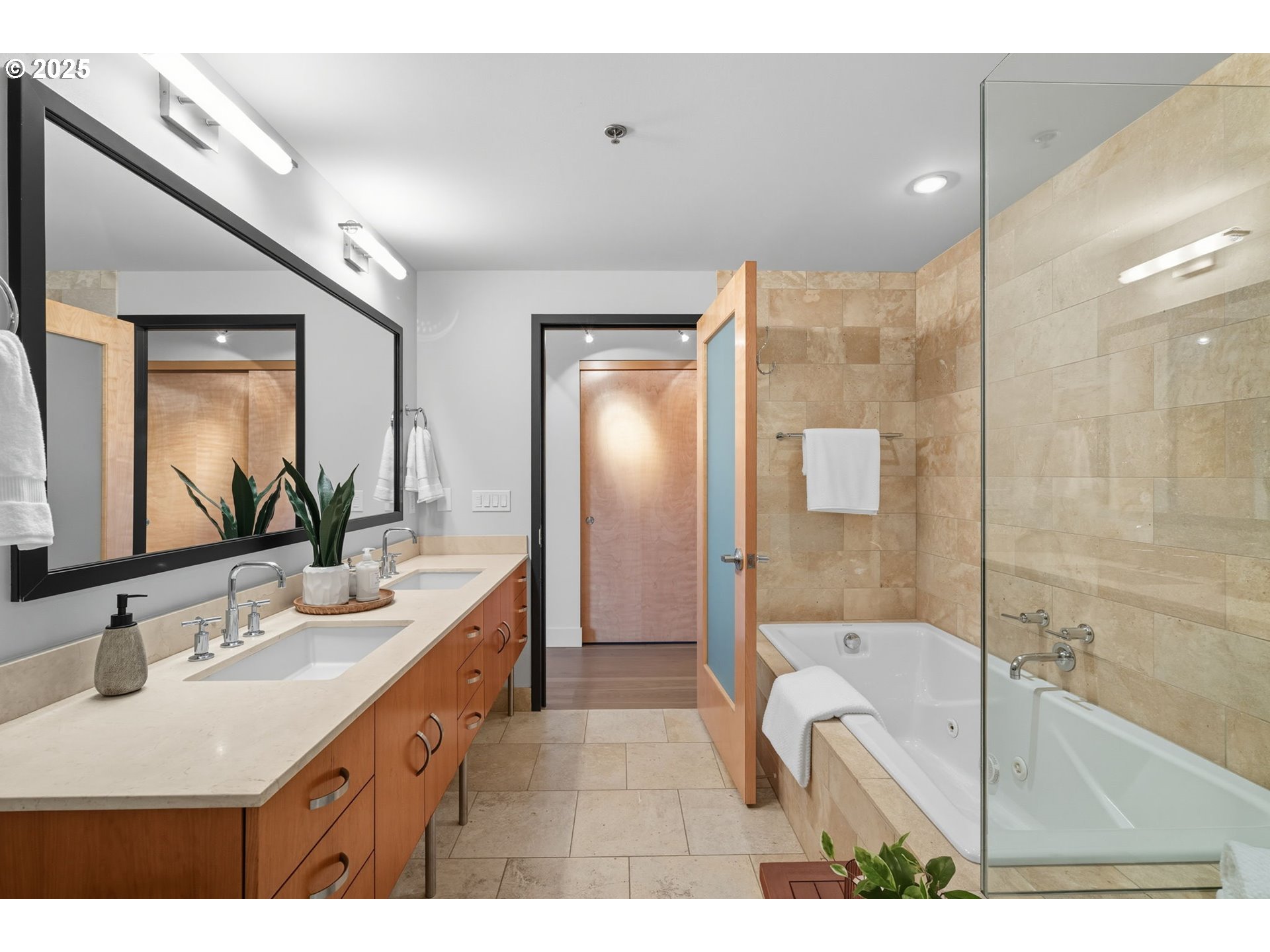 Photo #35: 148626958 Listing: Photo #35
