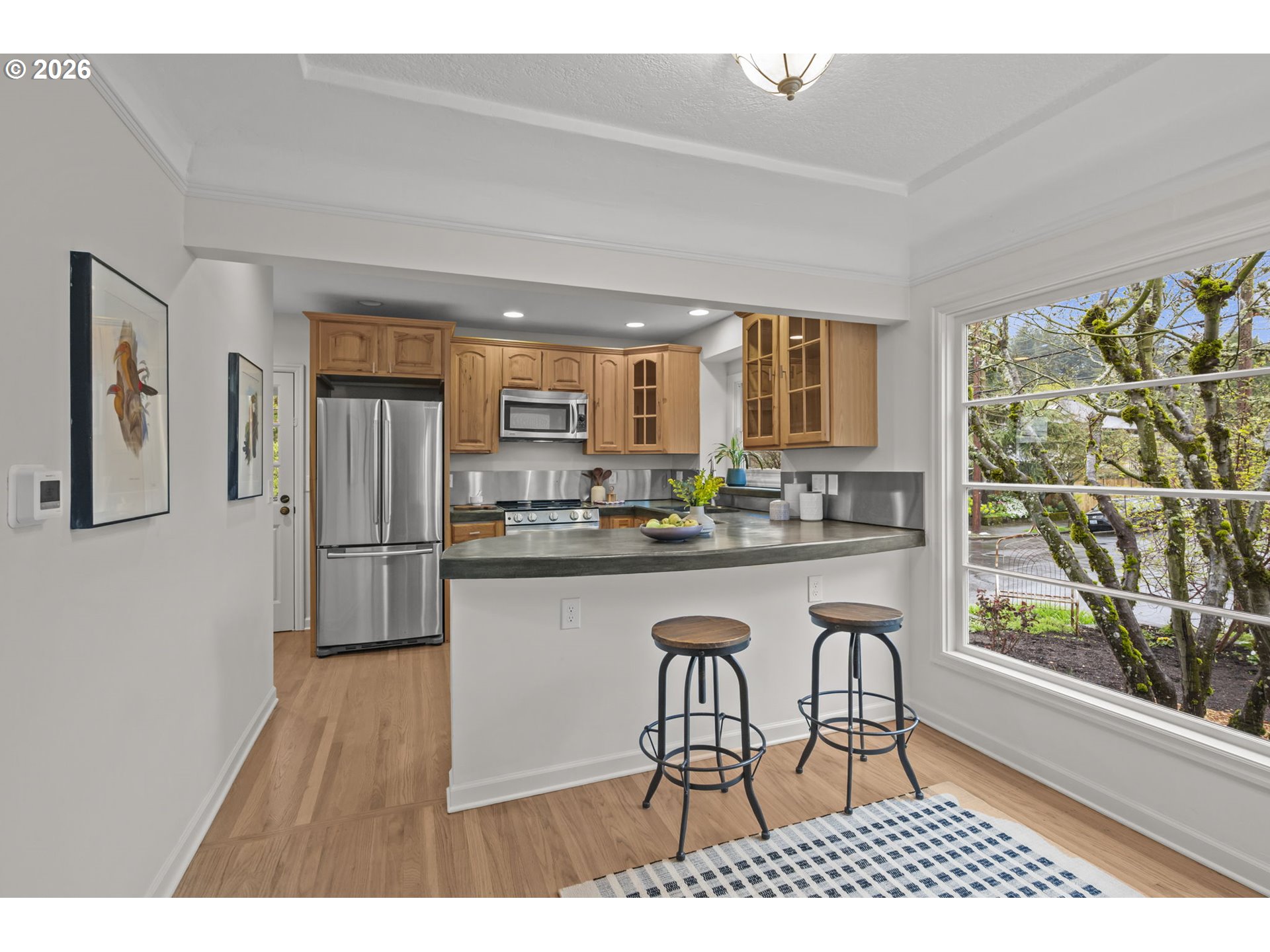 734 SE 69TH AVE, Portland, OR, 97215