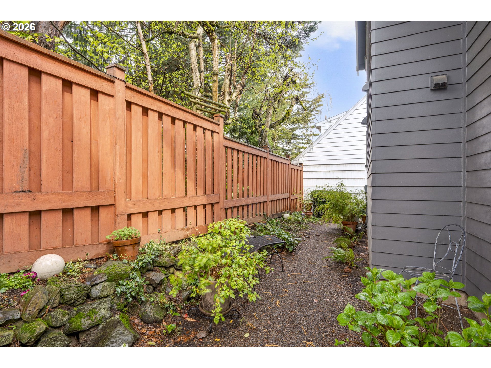 734 SE 69TH AVE, Portland, OR, 97215