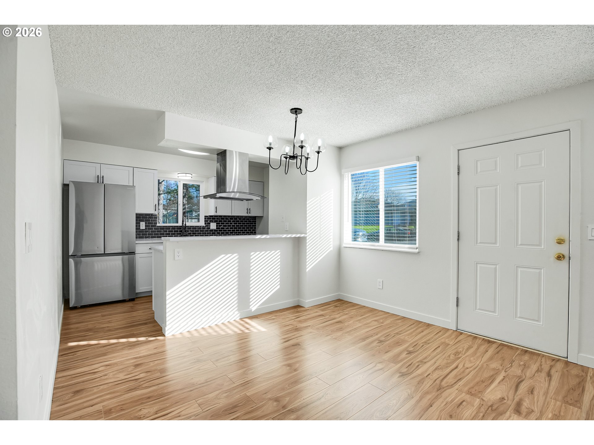 Photo #7: 149412298 Listing: Photo #7