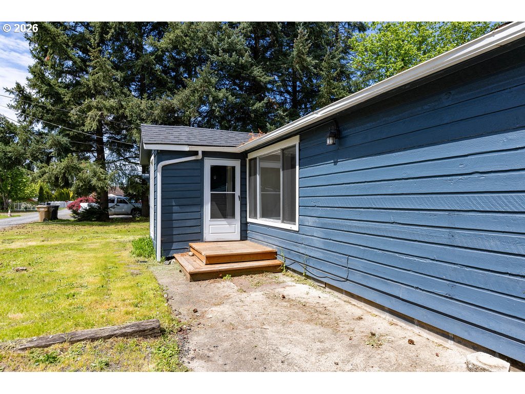 2306 JEFFERSON ST, Sweet Home, OR, 97386