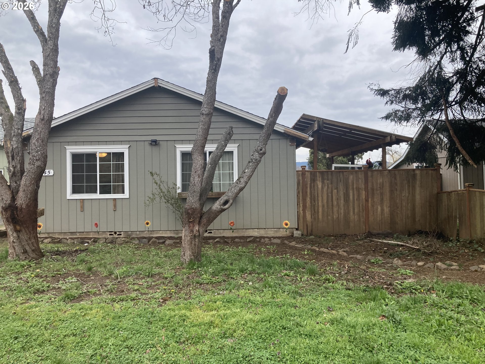 645 S 14TH ST, Cottage Grove, OR, 97424