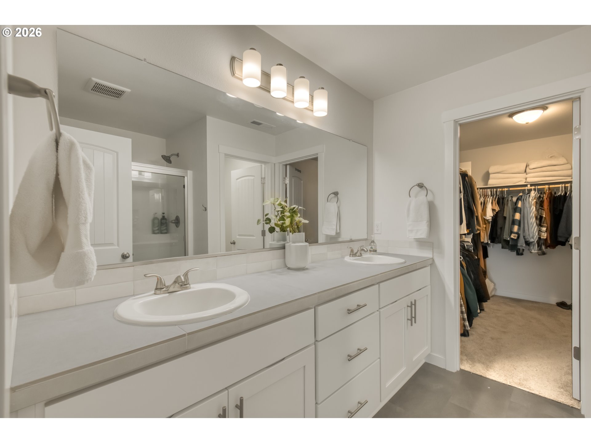 1636 S MIKE DR, Newberg, OR, 97132