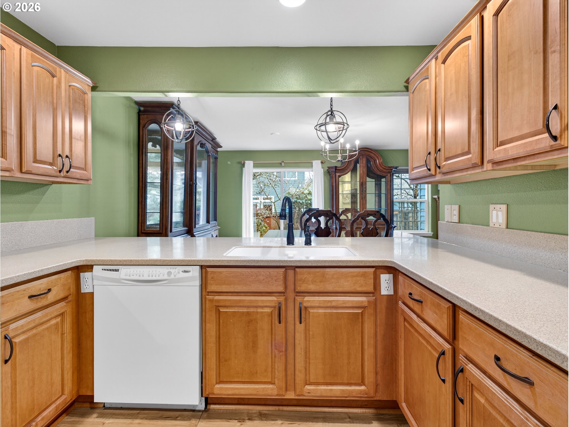 Photo #14: 151831630 Listing: Photo #14