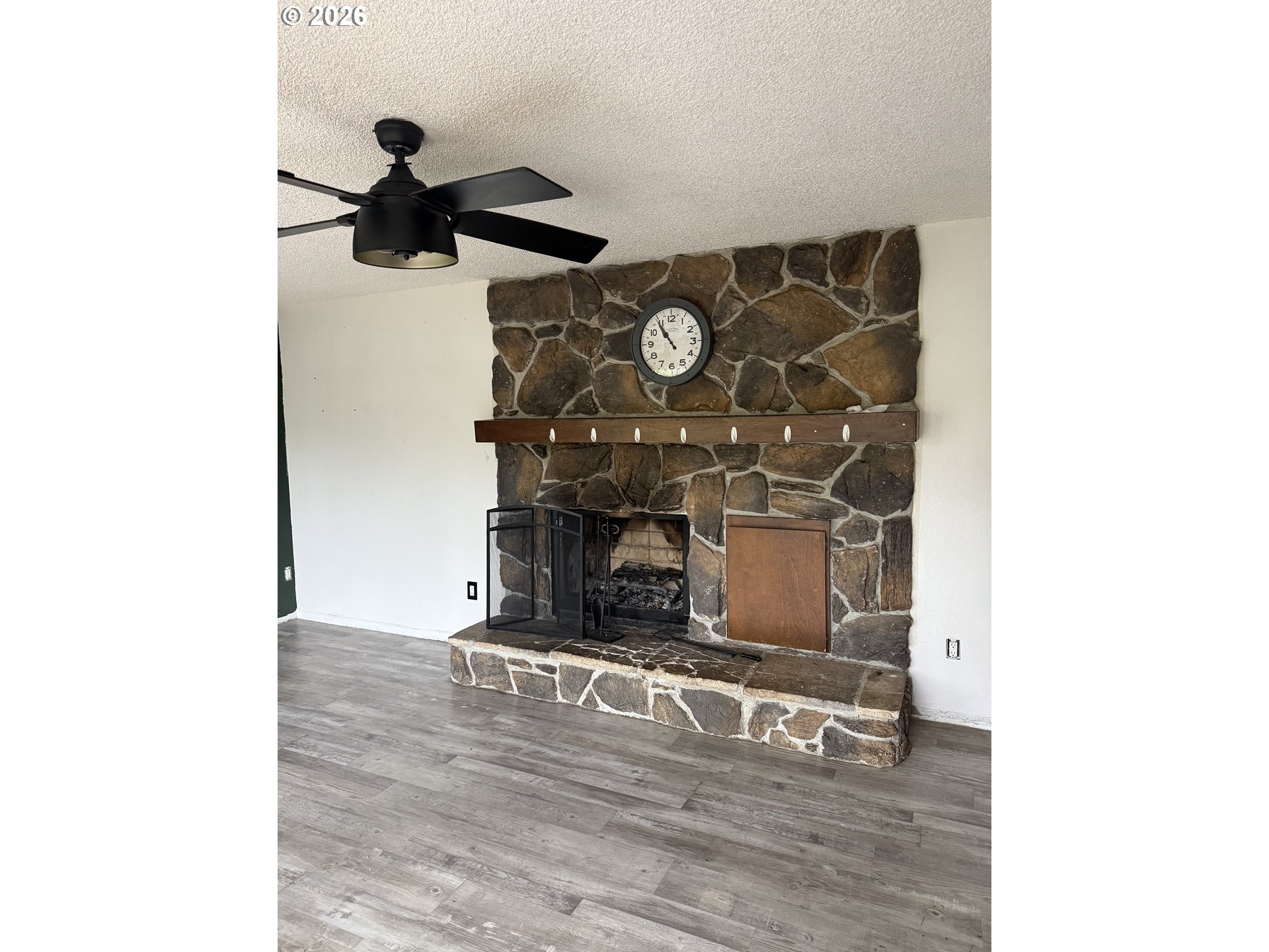 5590 S S SHORE DR, Florence, OR, 97439