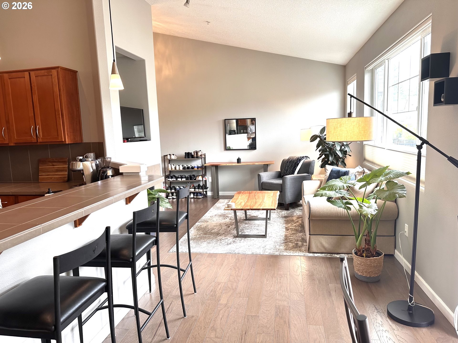 Photo #1: 153072939 Listing: Photo #1