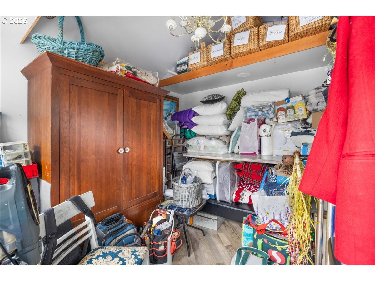 326 HIGHWAY 101, Rockaway Beach, OR, 97136