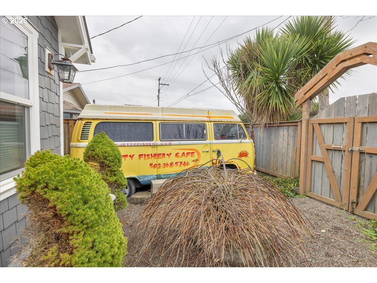 326 HIGHWAY 101, Rockaway Beach, OR, 97136