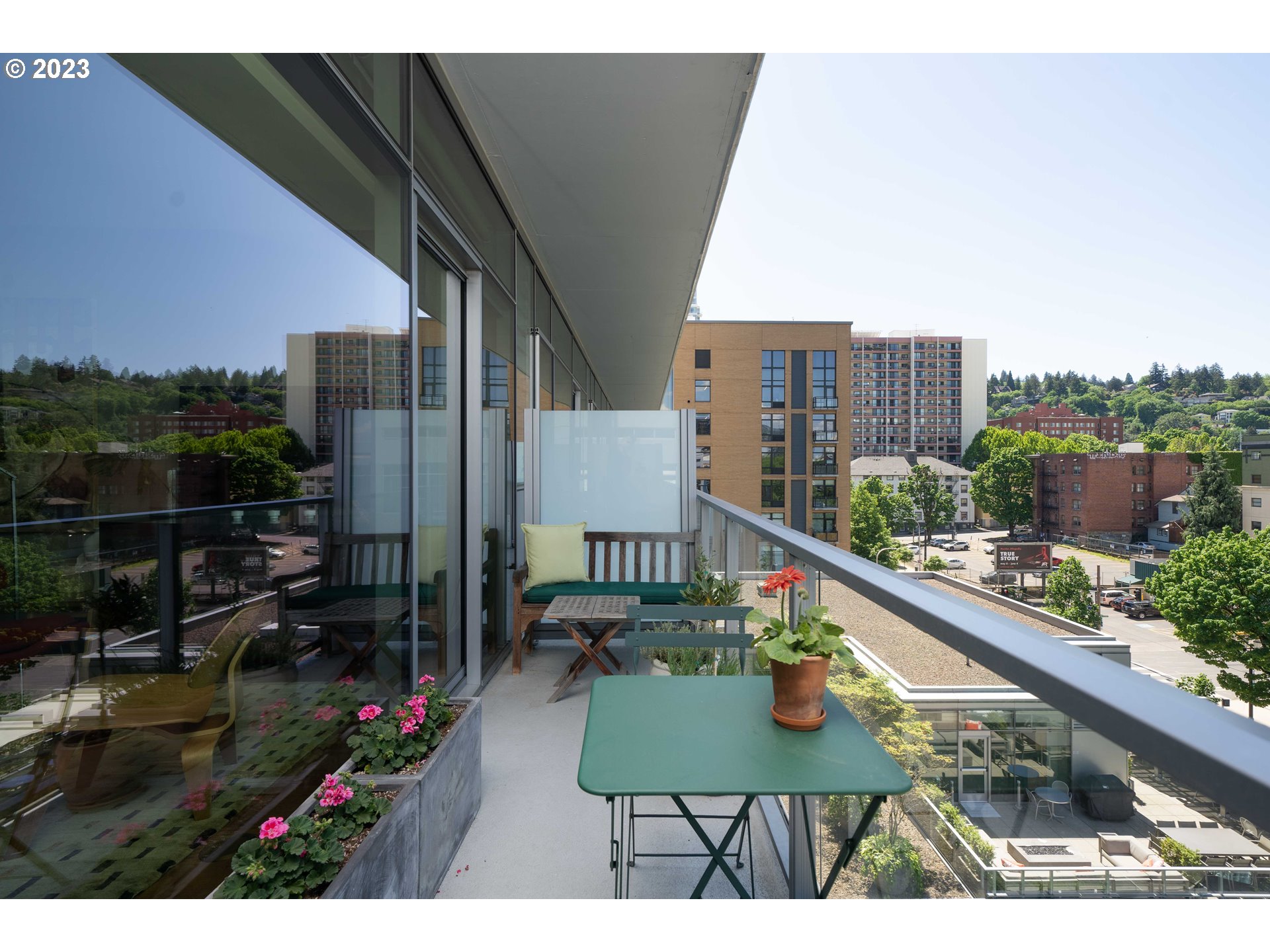 Photo #6: 153892449 Listing: Photo #6