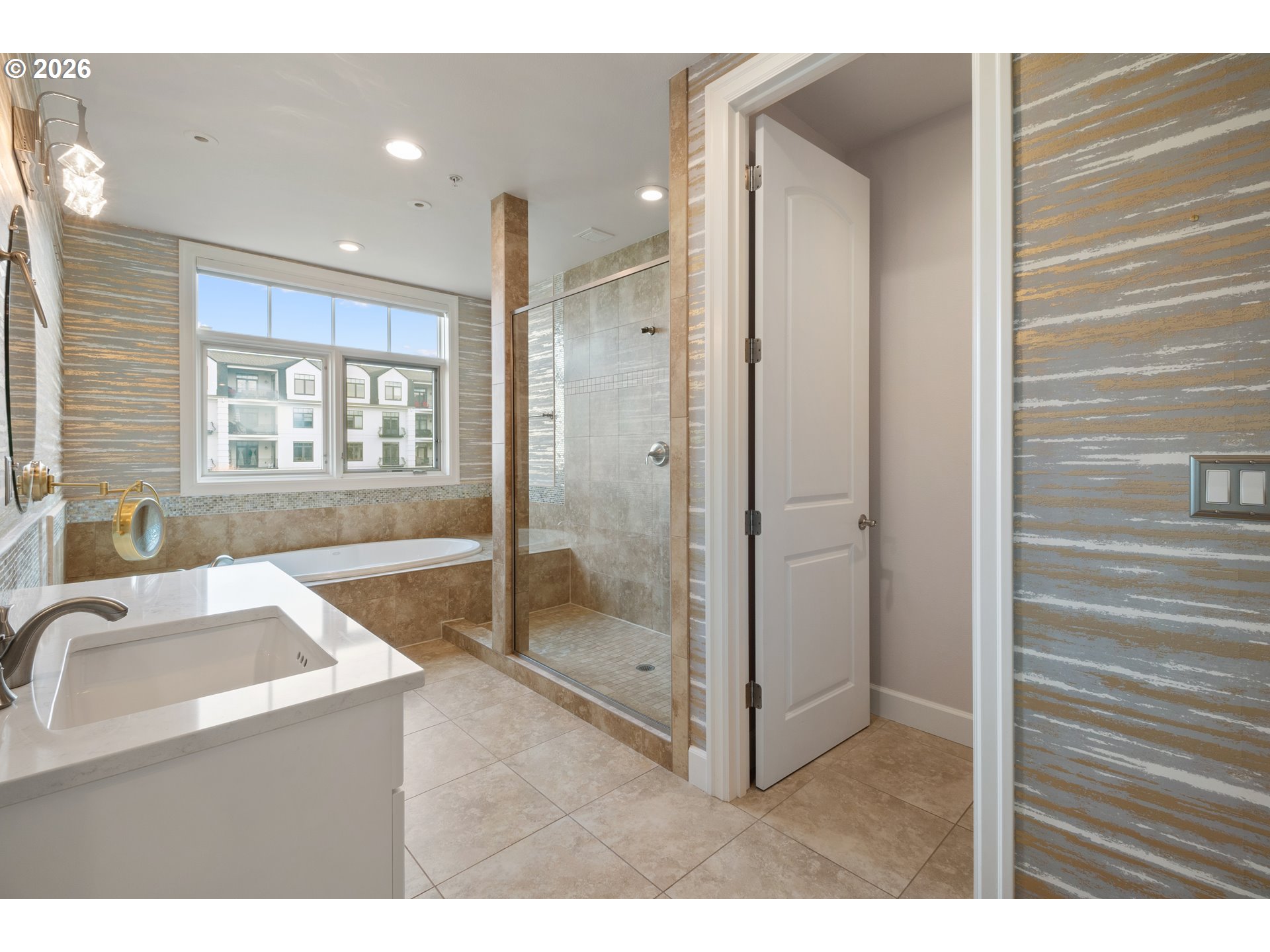 Photo #19: 154175178 Listing: Photo #19