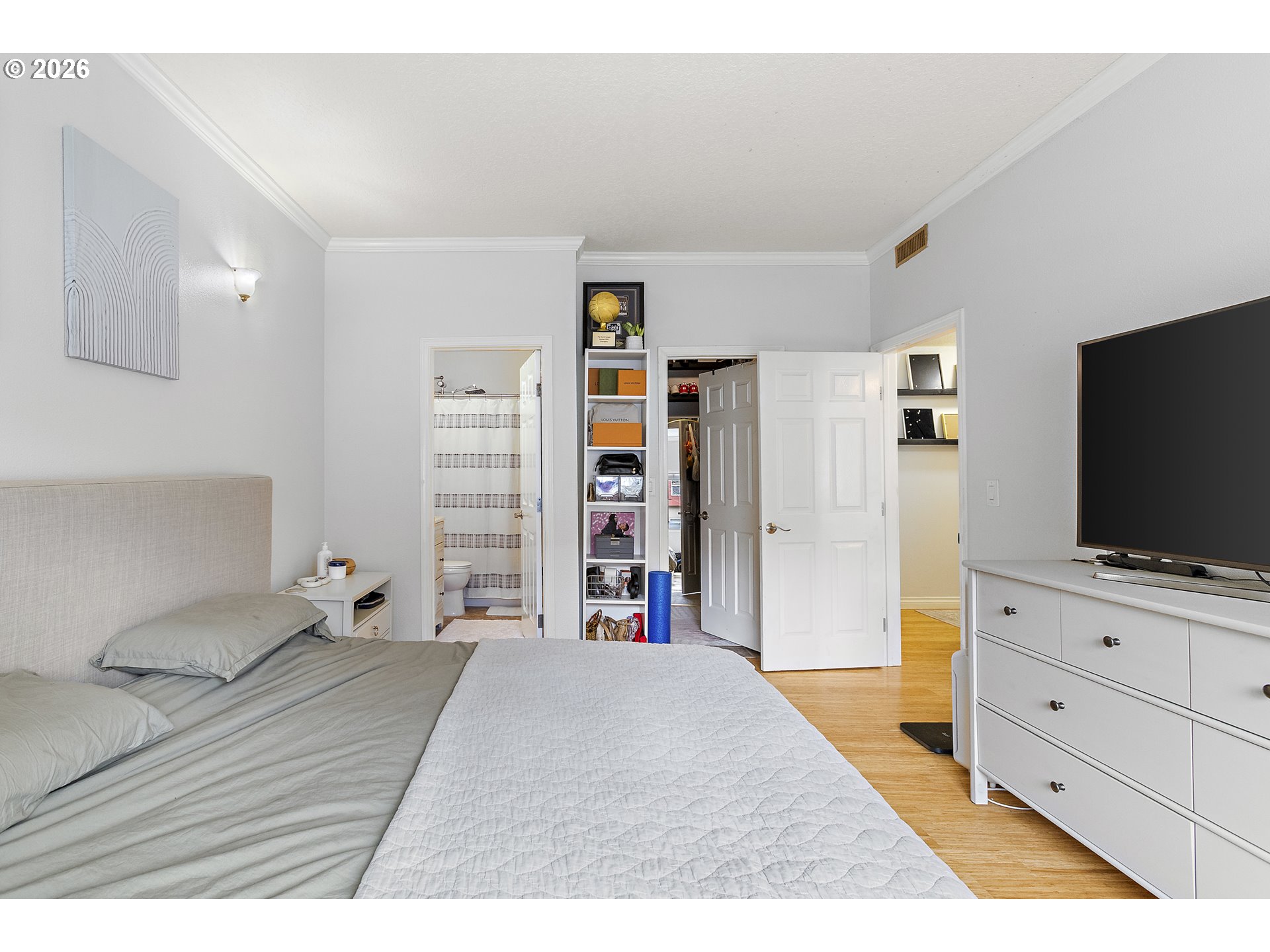 Photo #3: 154914822 Listing: Photo #3