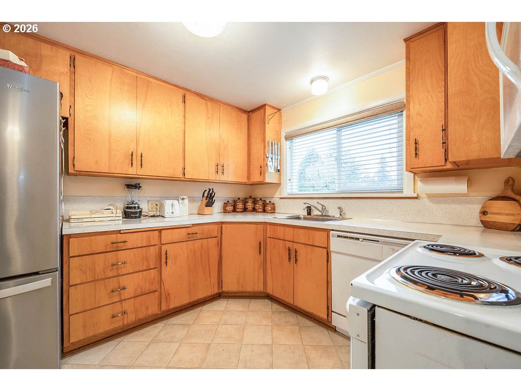 190 HUNSAKER LN, Eugene, OR, 97404