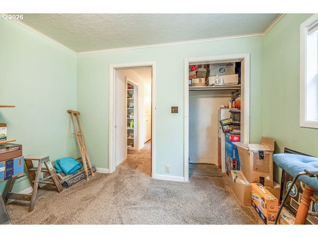 190 HUNSAKER LN, Eugene, OR, 97404