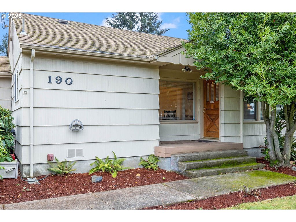 190 HUNSAKER LN, Eugene, OR, 97404