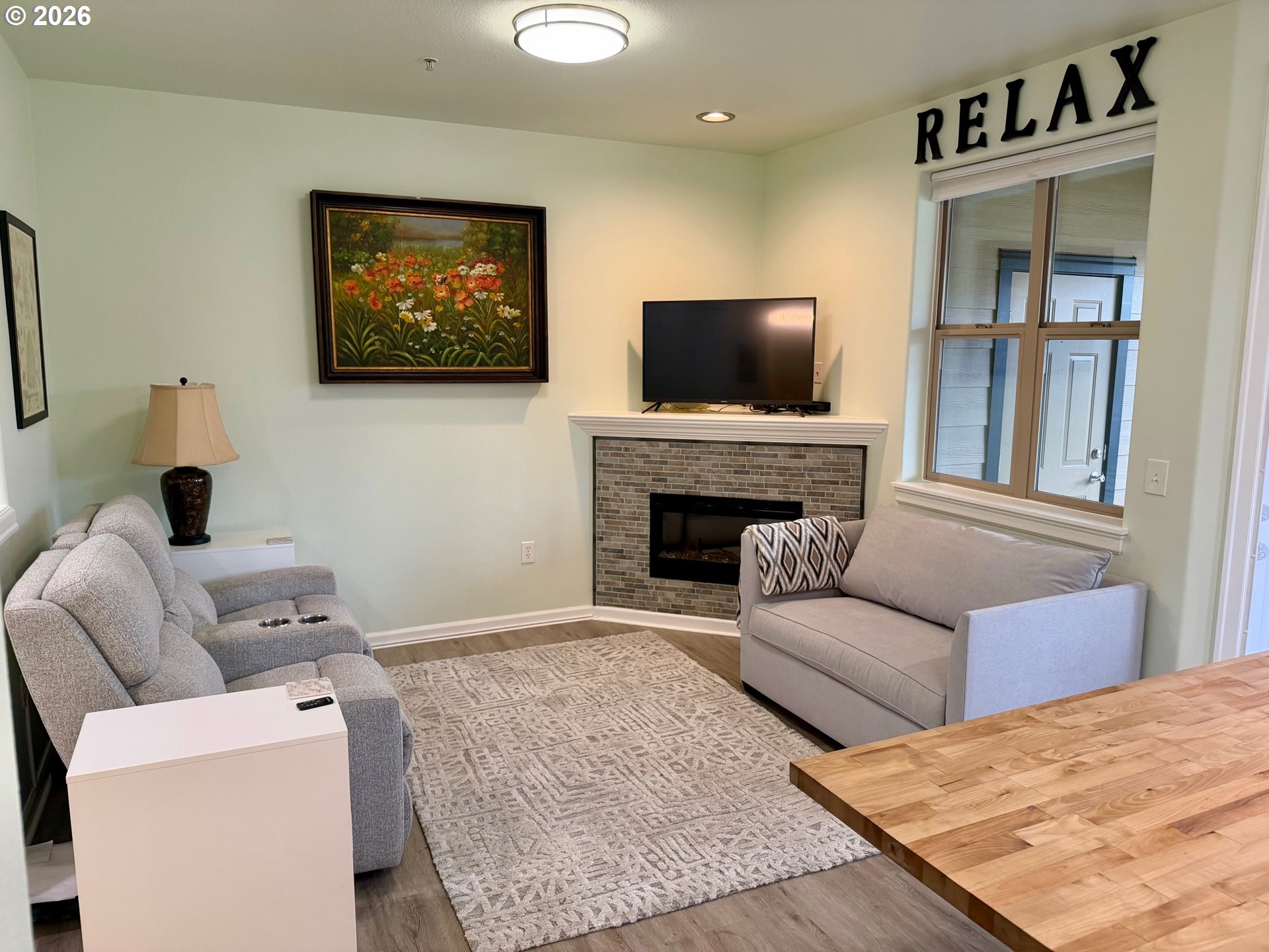 Photo #7: 155043607 Listing: Photo #7