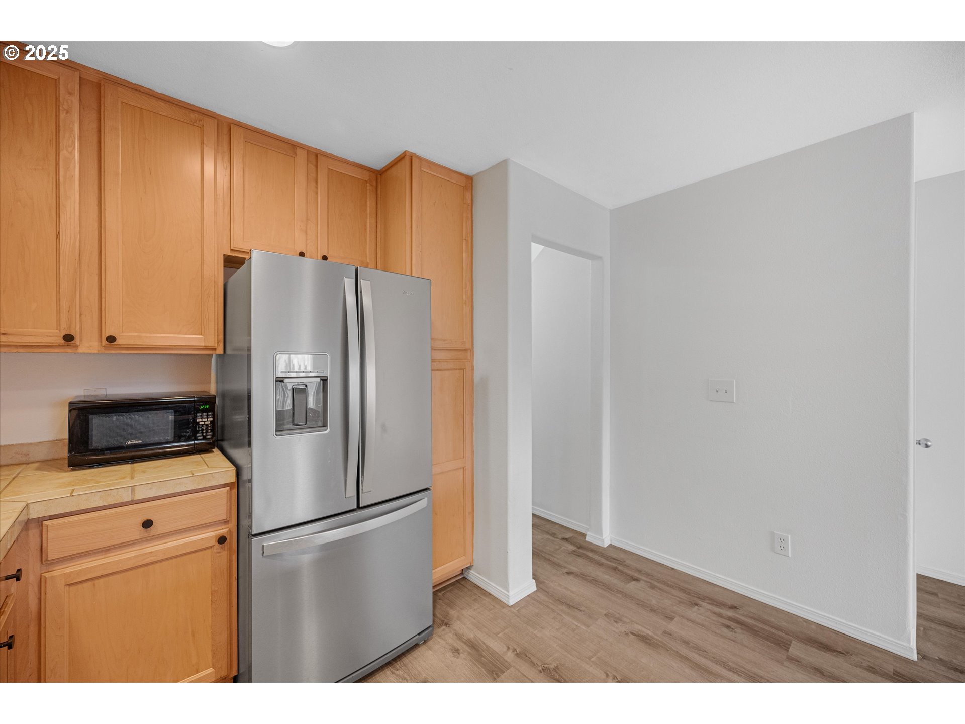 Photo #3: 155619617 Listing: Photo #3