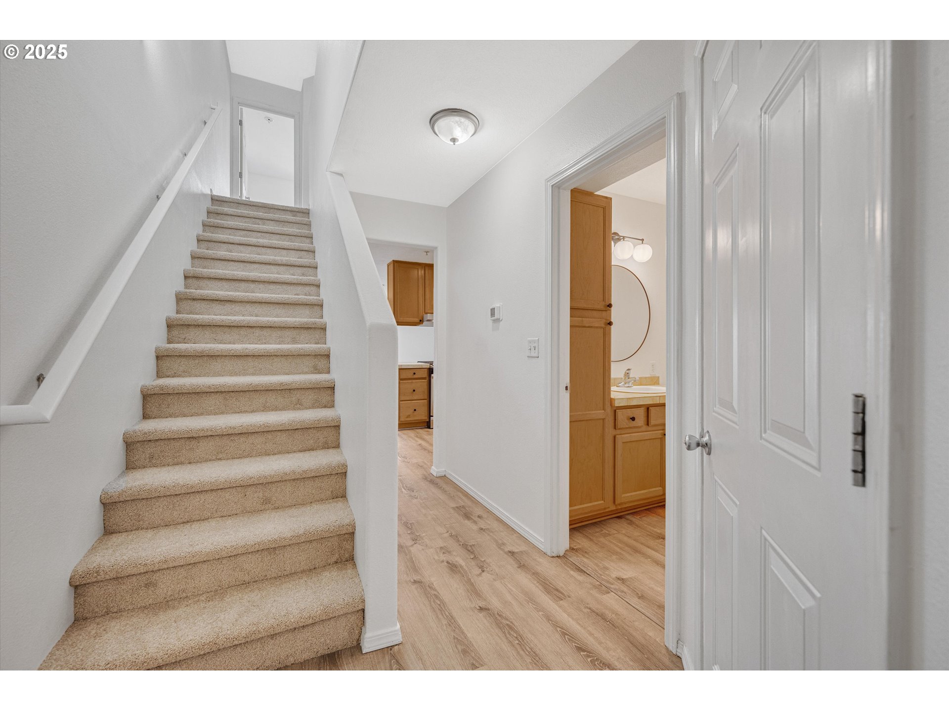 Photo #5: 155619617 Listing: Photo #5