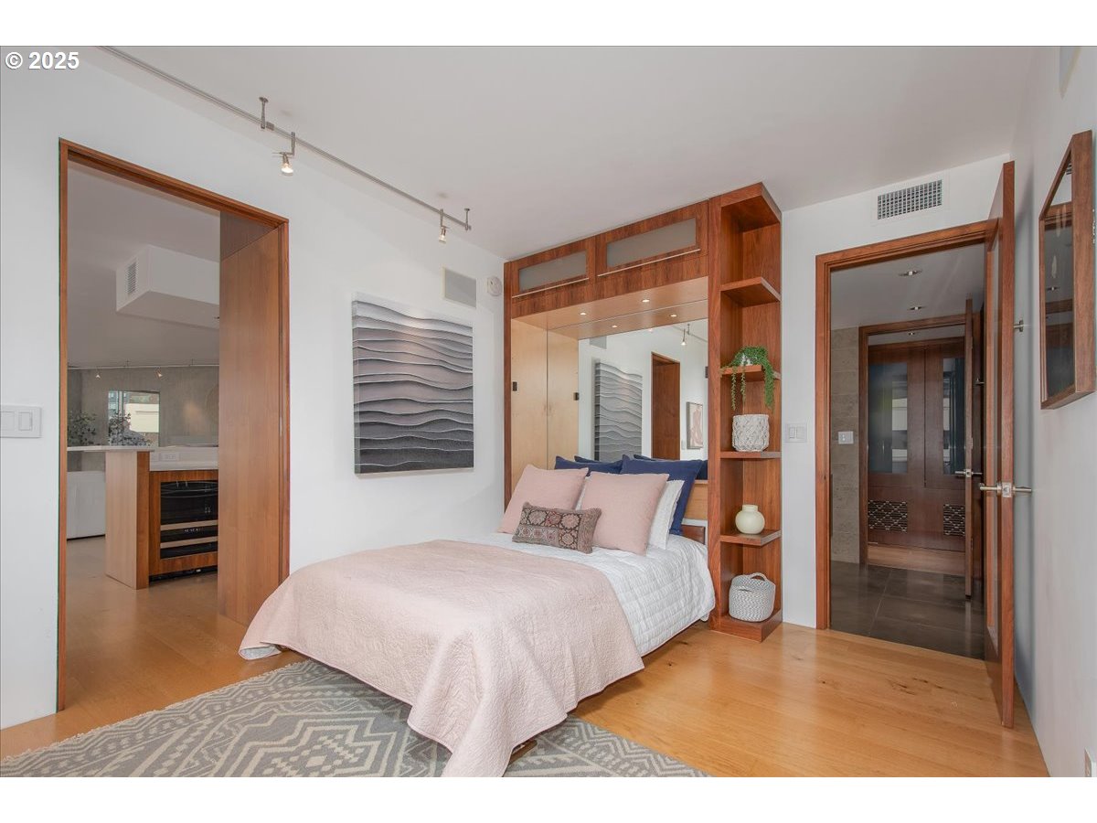 Photo #25: 155637124 Listing: Photo #25