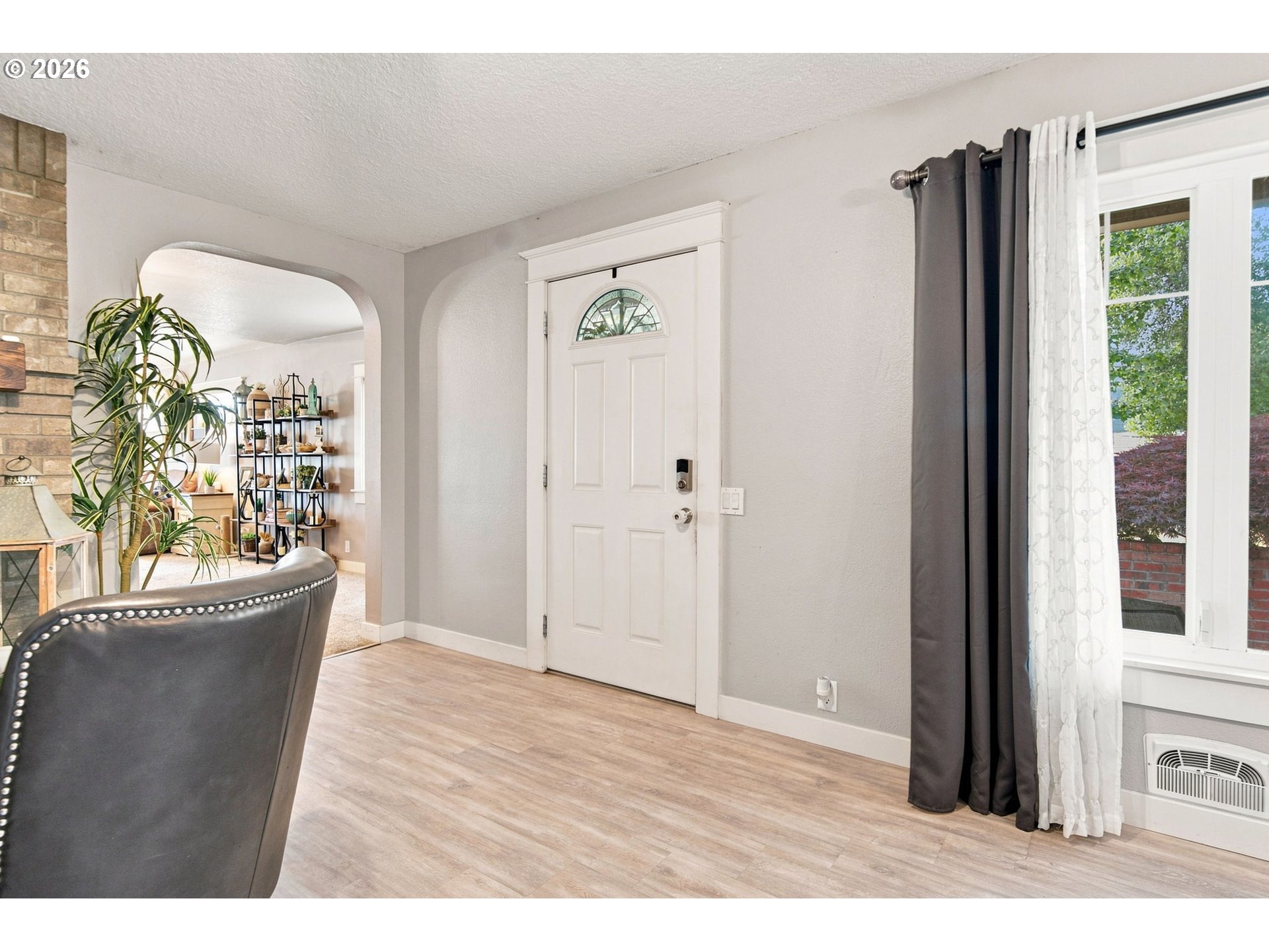 Property photo 5 of 48
