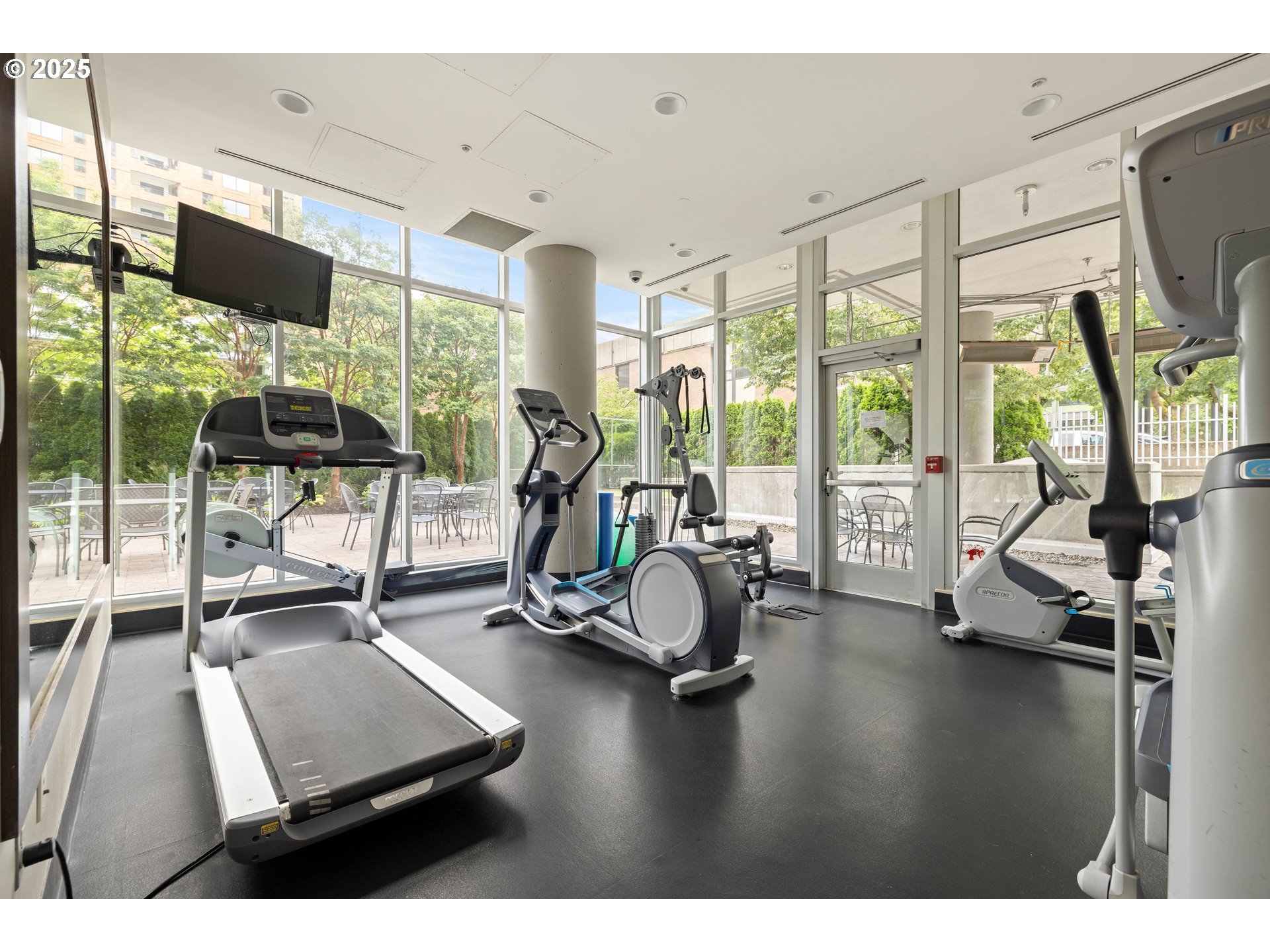 Photo #28: 156454804 Listing: Photo #28