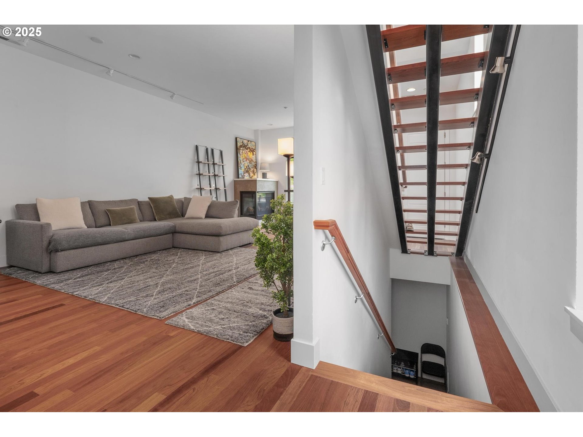 Photo #24: 156594788 Listing: Photo #24