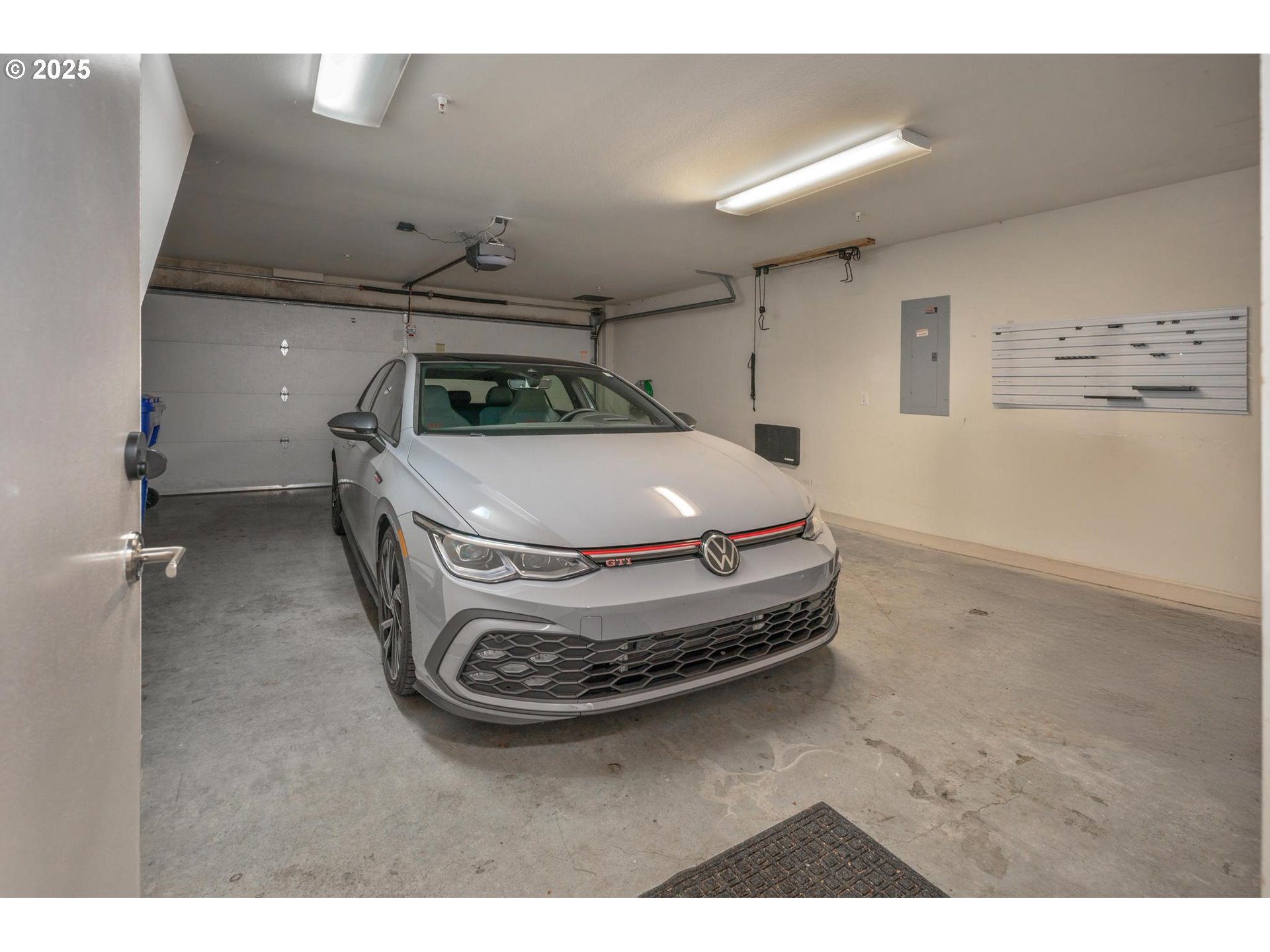 Photo #26: 156594788 Listing: Photo #26