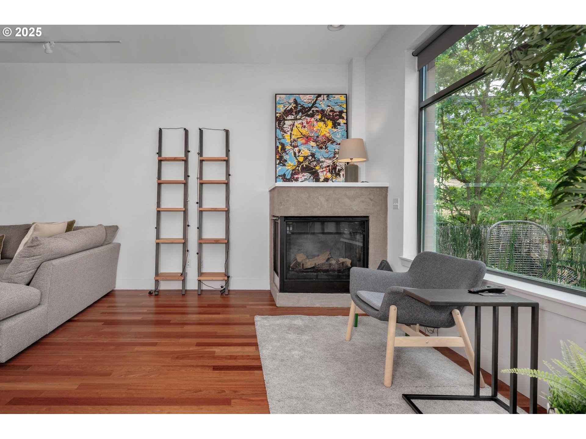 Photo #4: 156594788 Listing: Photo #4