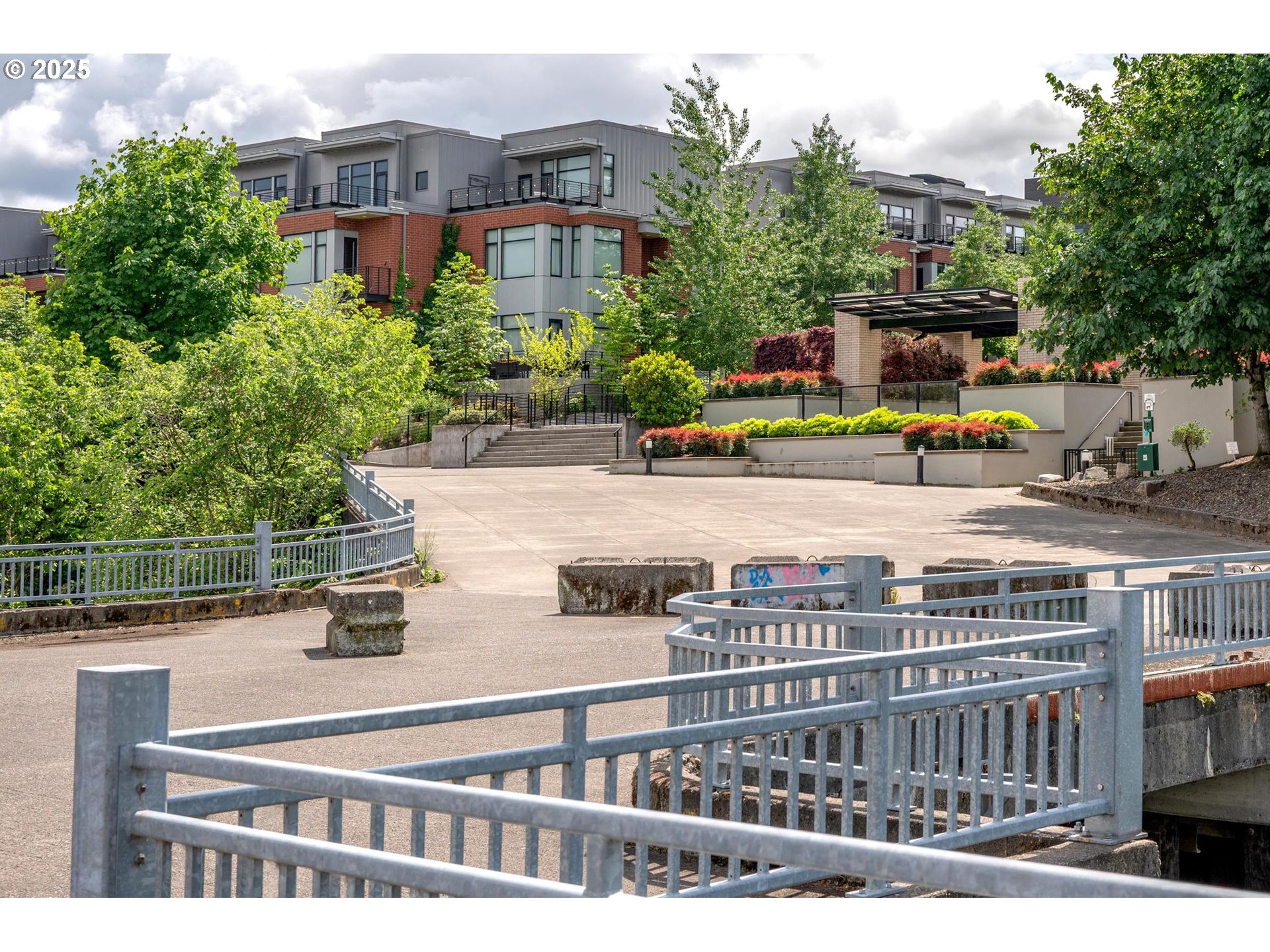 Photo #40: 156594788 Listing: Photo #40