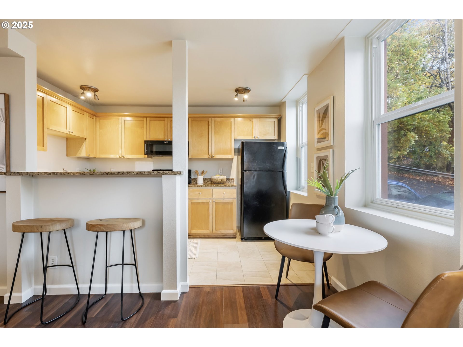 Photo #8: 156742961 Listing: Photo #8