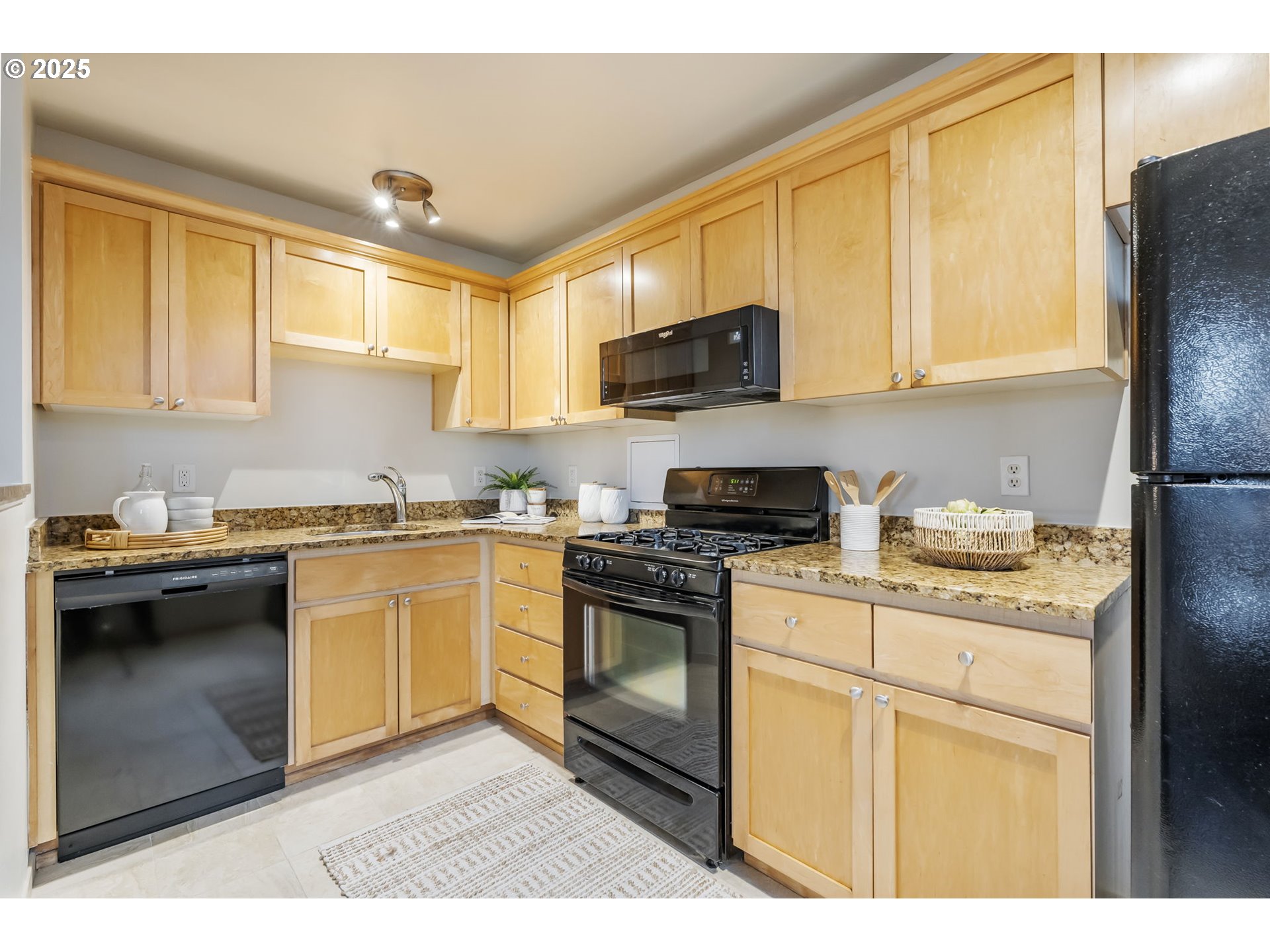 Photo #23: 156742961 Listing: Photo #23