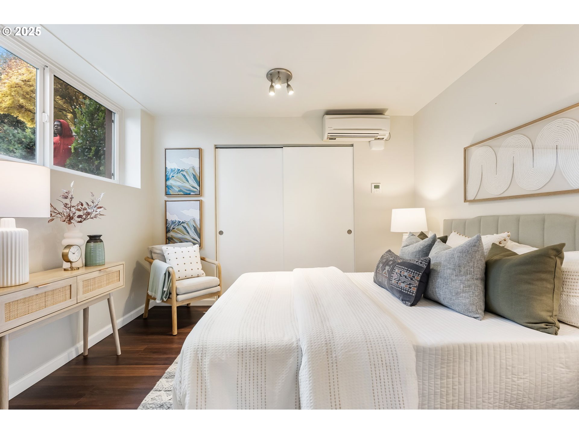 Photo #15: 156742961 Listing: Photo #15