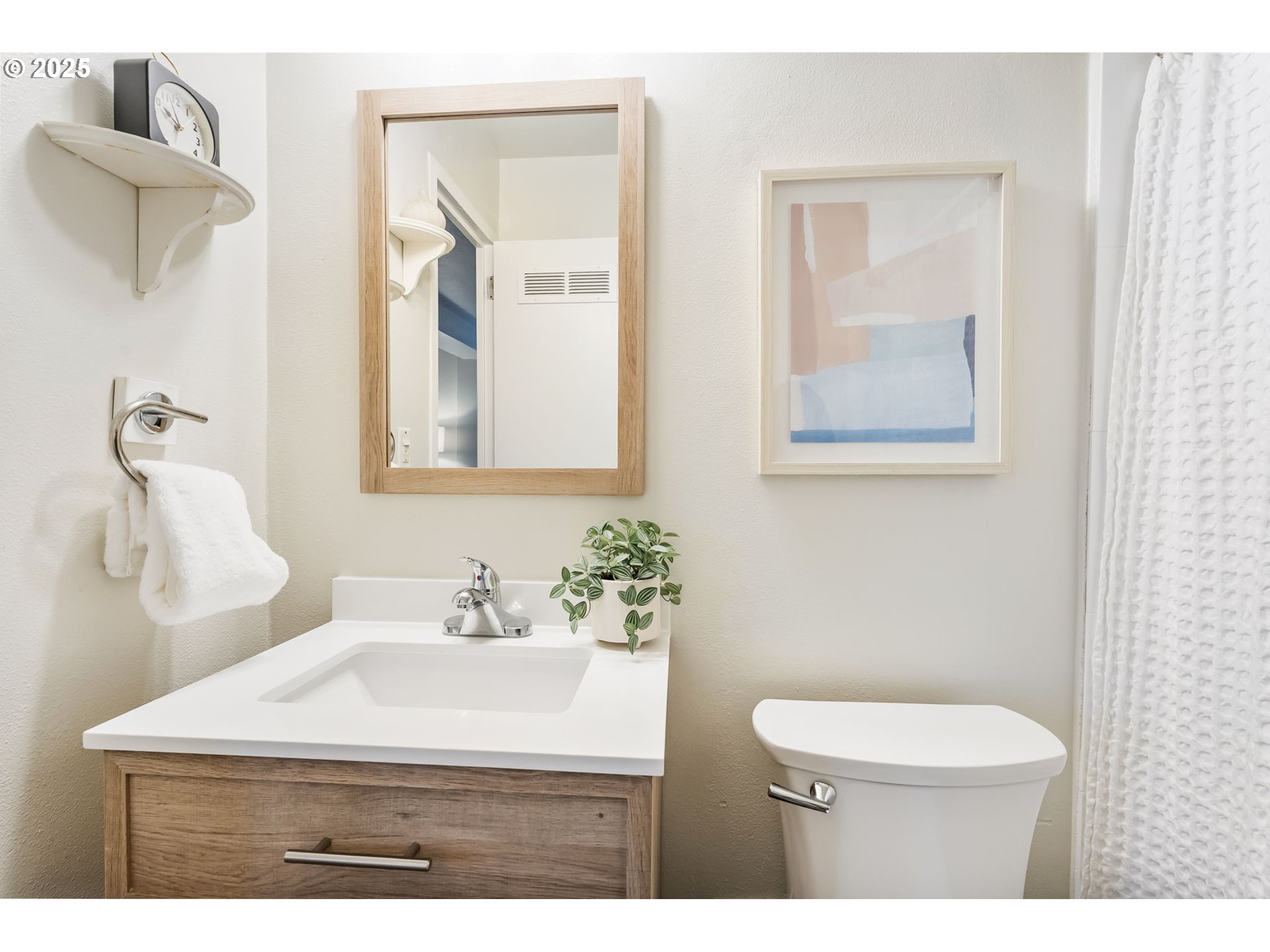 Photo #20: 156742961 Listing: Photo #20