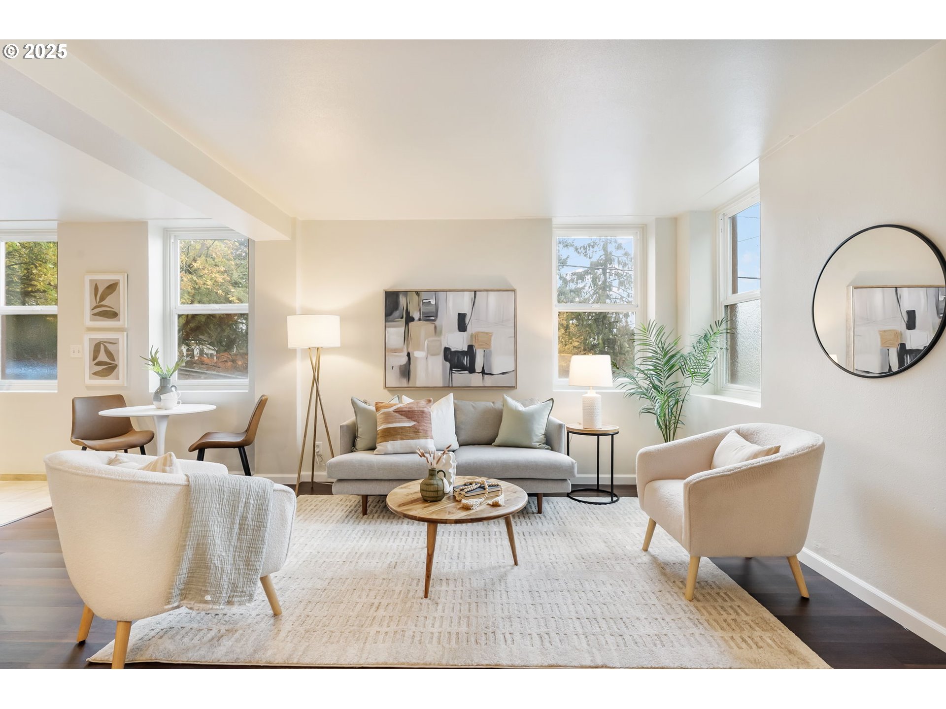 Photo #11: 156742961 Listing: Photo #11