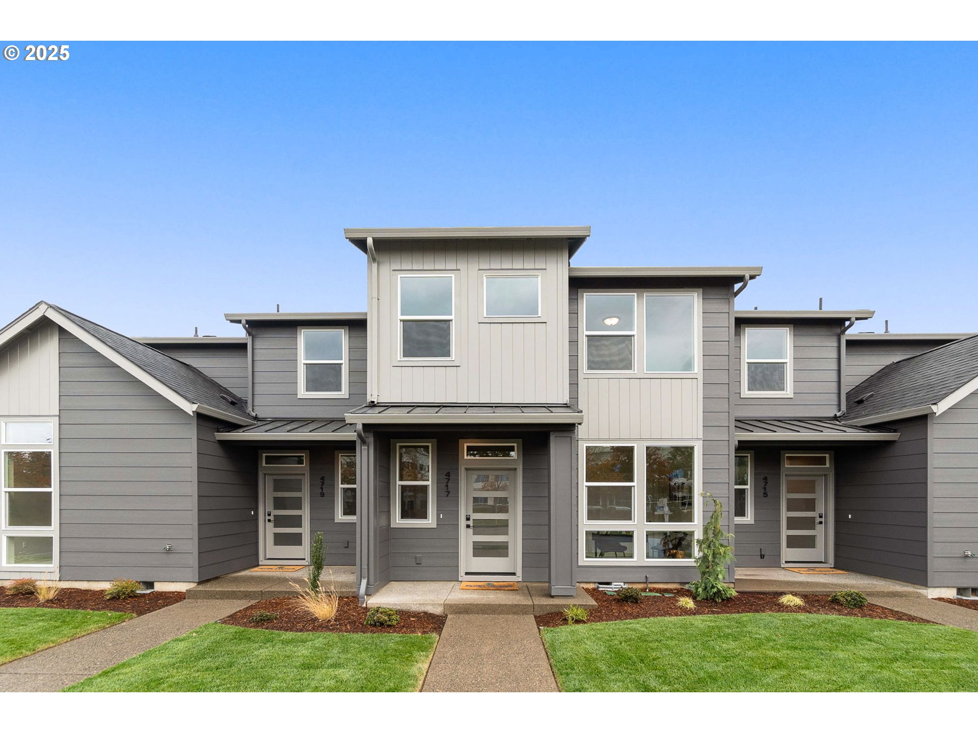 Camas Listings