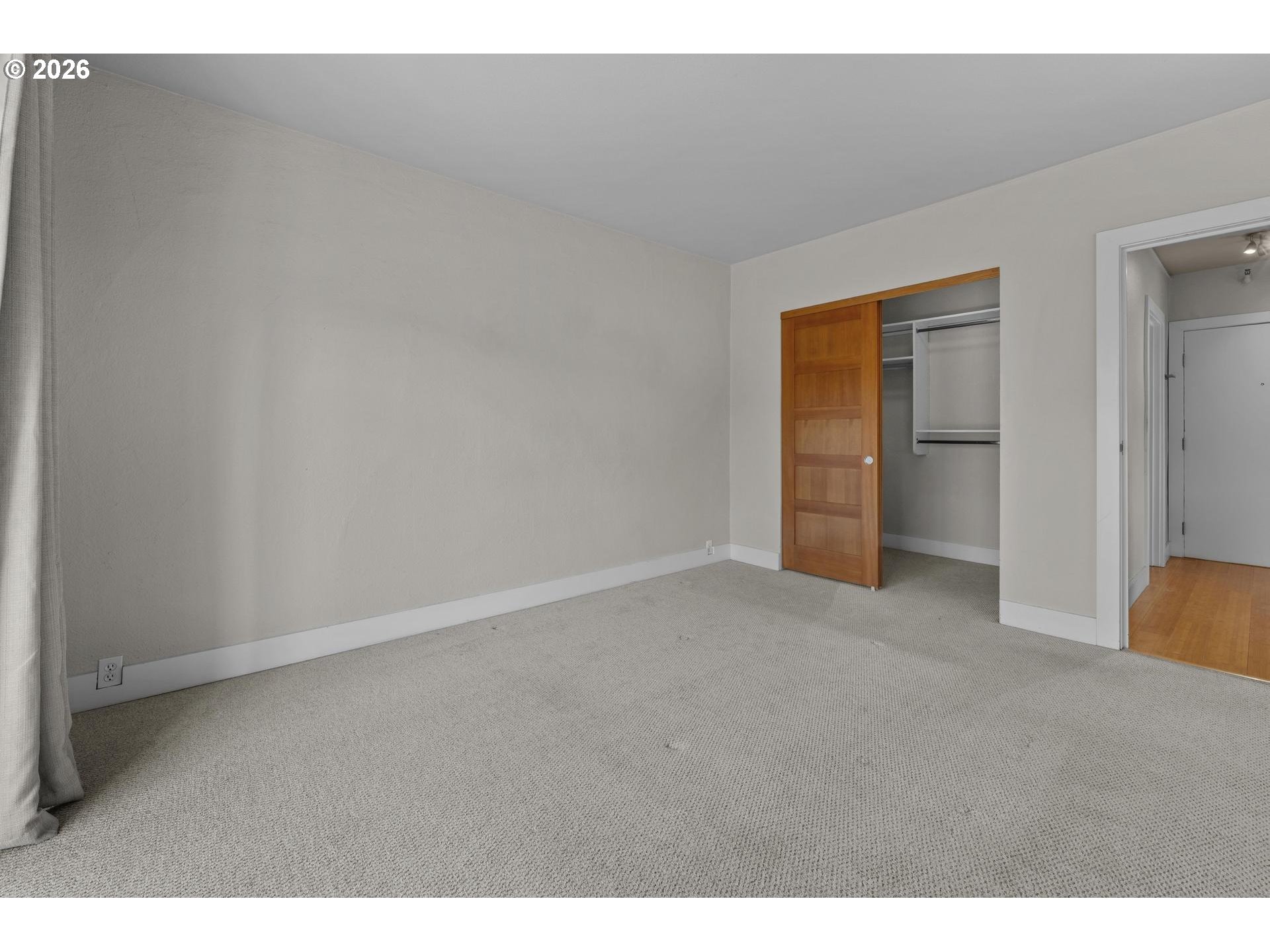 Photo #22: 157740696 Listing: Photo #22