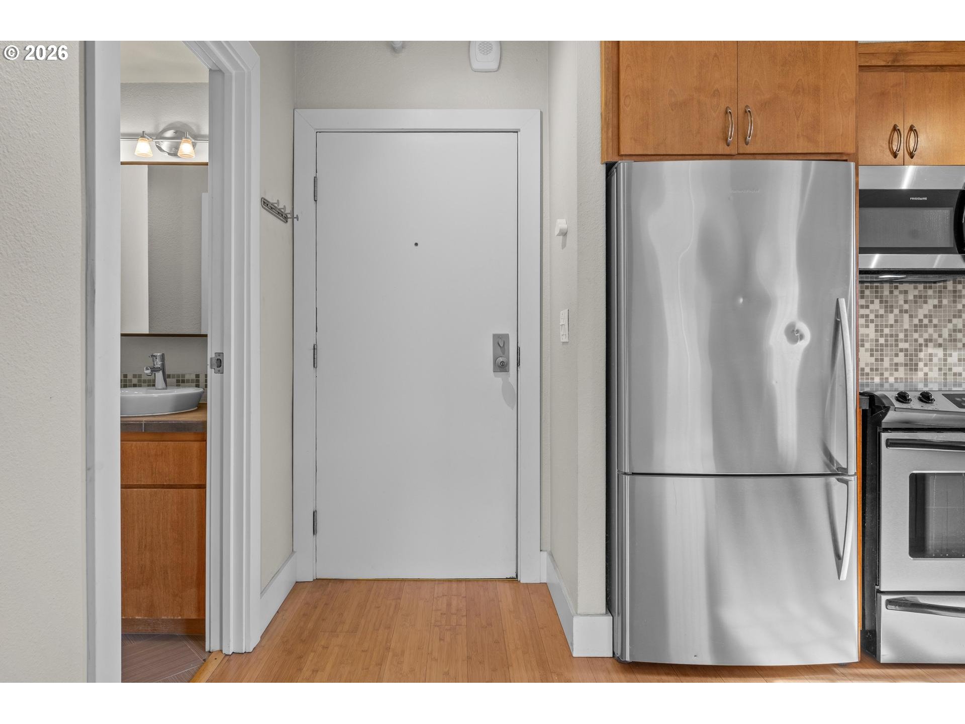 Photo #9: 157740696 Listing: Photo #9