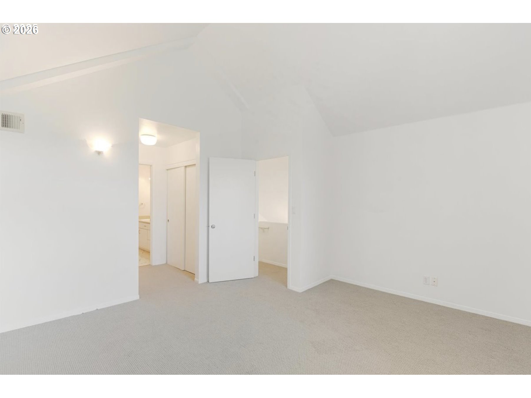 Photo #19: 157971869 Listing: Photo #19